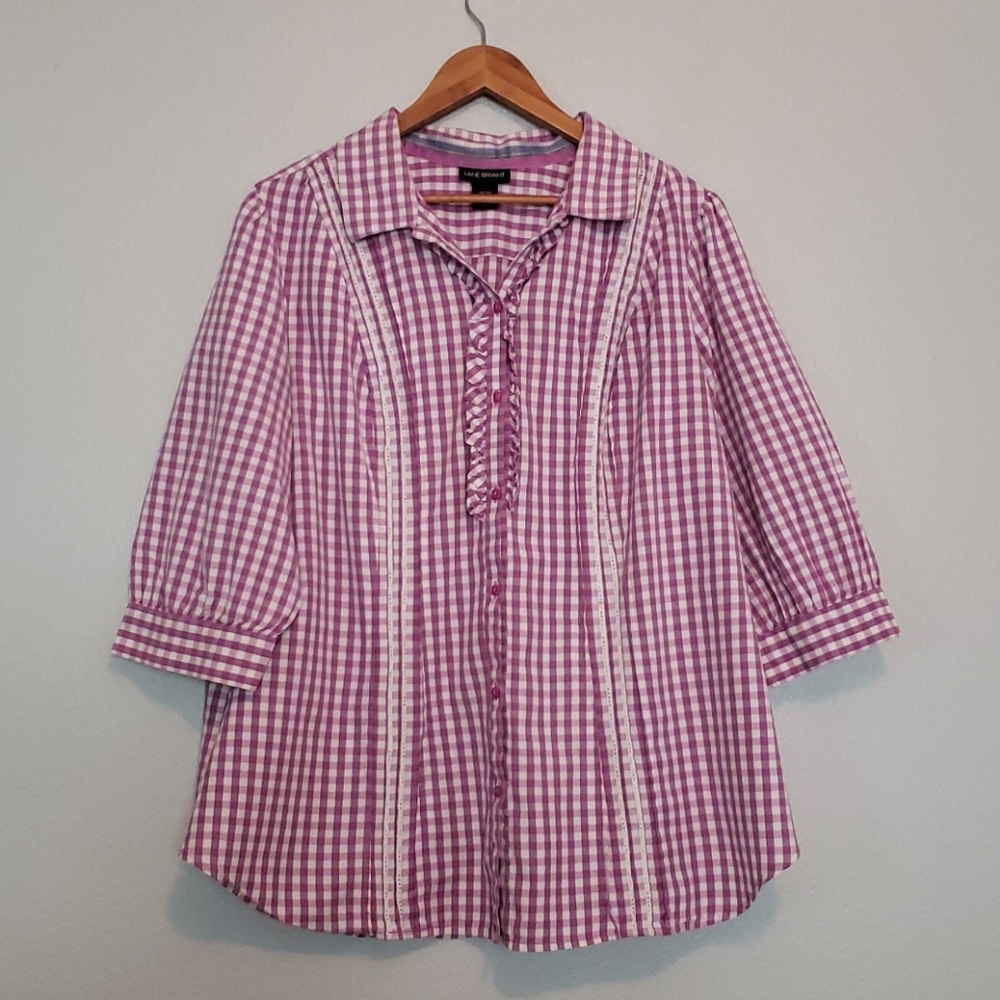 🔵 2 for $15.  Lane Bryant Purple/White Button Top